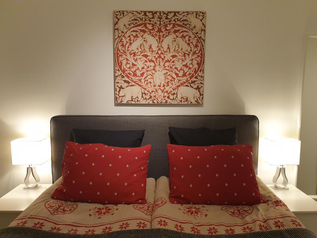Les Campanules Apartment *